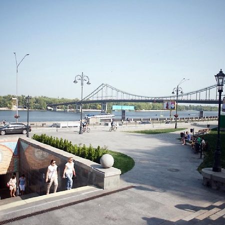 Podil Apart Near Poschtova Square History Center Kyiv Exterior foto
