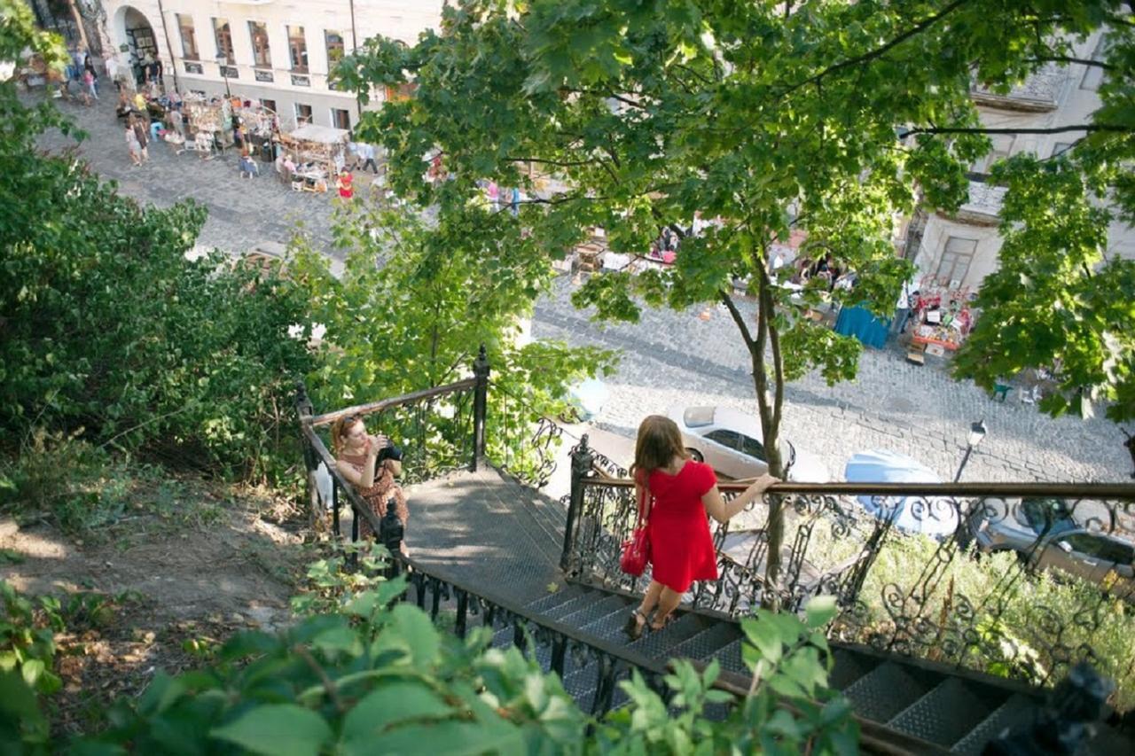 Podil Apart Near Poschtova Square History Center Kyiv Exterior foto